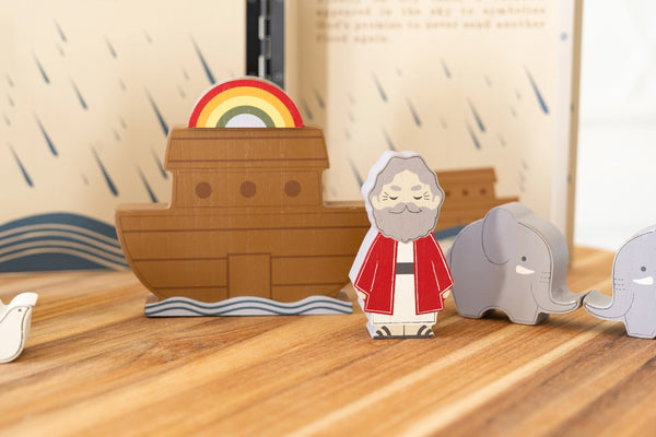 Wood Storybook Gift Set | Noah's Ark