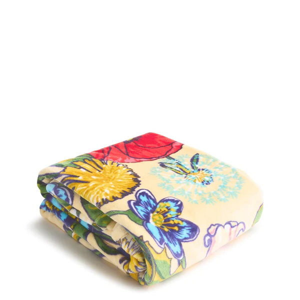 Vera Bradley - Plush Throw Blanket | All the Pretty Wildflowers