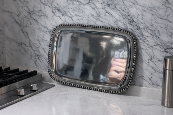 Tray - Rounded Rectangle w/ Small Beaded Edge