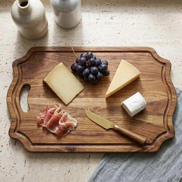 Cutting Board - Scalloped Acacia Butcher Board