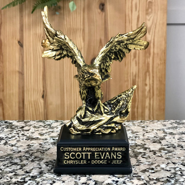 Eagle Award - Gold 7-1/2"