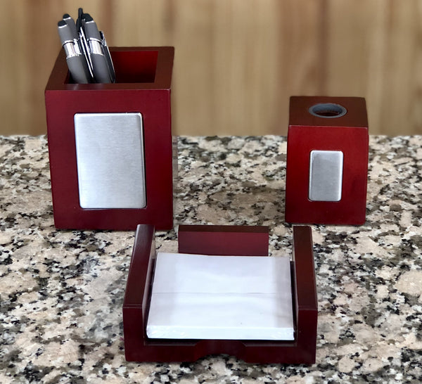 Max Personalized Pen Holder