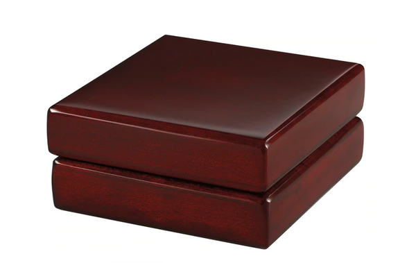 Howard Miller Pursuit Tabletop Clock